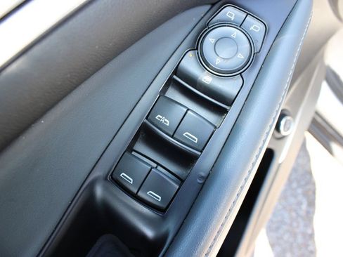 Used 2020 Buick Enclave Essence AWD/4WD image 13