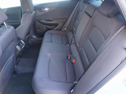 Used 2016 Chevrolet Malibu LT image 23