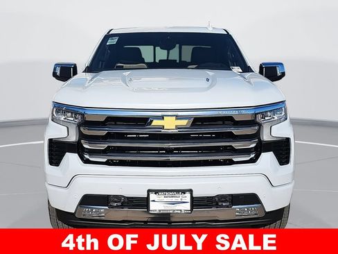 New 2026 Chevrolet Silverado 1500 High Country AWD/4WD image 8