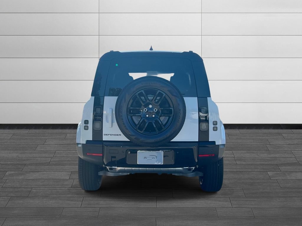 New 2026 Land Rover Defender 110 S AWD/4WD image 4