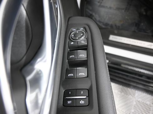 Used 2021 Chevrolet Suburban High Country AWD/4WD image 20