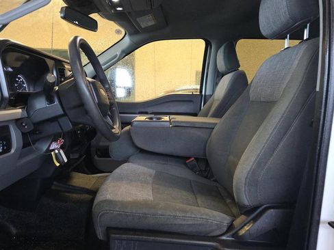 Used 2025 Ford F550 4x4 Crew Cab w/ XLT Value Package image 5