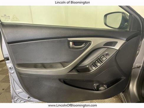 Used 2013 Hyundai Elantra Limited image 20