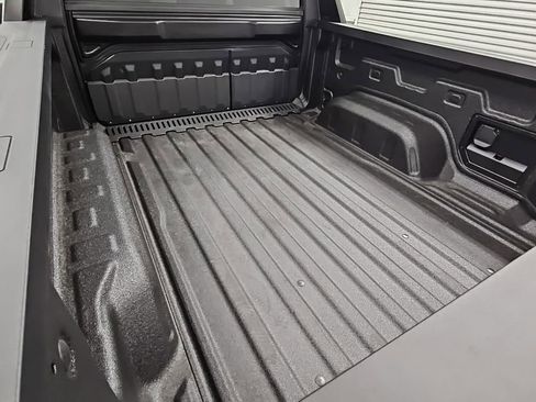 New 2026 GMC Sierra EV Elevation w/ Premium Package image 33