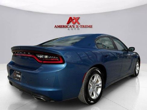 Used 2020 Dodge Charger SXT RWD image 6