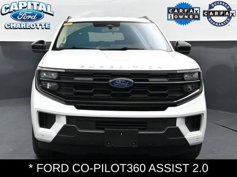Used 2025 Ford Expedition Active RWD image 3