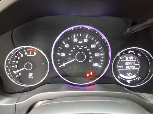 Used 2022 Honda HR-V LX image 20