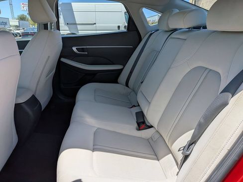 Used 2025 Hyundai Sonata SEL FWD image 27