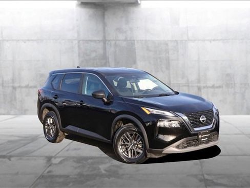 Certified 2023 Nissan Rogue S image 2