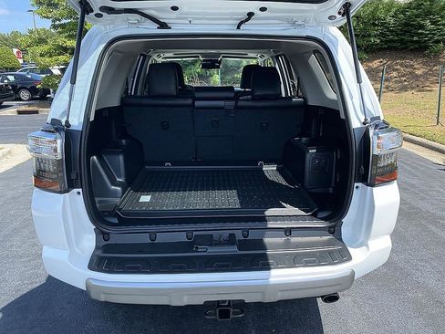 Certified 2024 Toyota 4Runner TRD Off-Road Premium w/ Moonroof Package AWD/4WD image 23