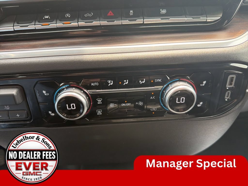 Used 2025 GMC Sierra 1500 SLT AWD/4WD image 22