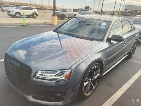 Used 2017 Audi S8 Plus w/ Black Optic Exterior Package image 16