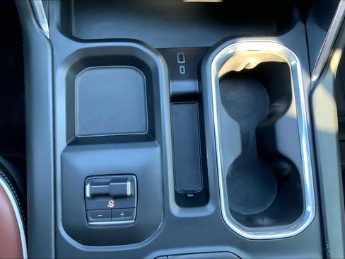 Used 2024 GMC Sierra 3500 Denali Ultimate image 33