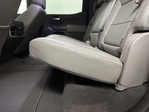 Used 2019 GMC Sierra 1500 SLT image 53