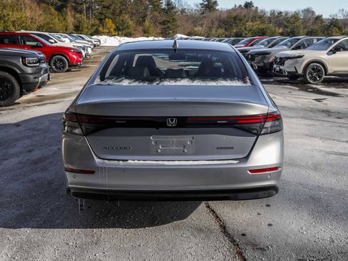Used 2024 Honda Accord EX-L image 6