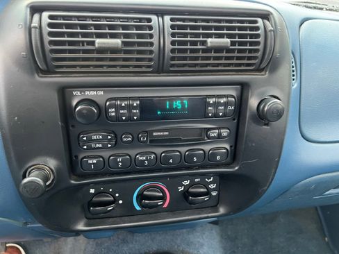 Used 1997 Ford Ranger XL image 13
