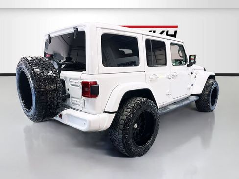 Used 2021 Jeep Wrangler Unlimited Sahara AWD/4WD image 7