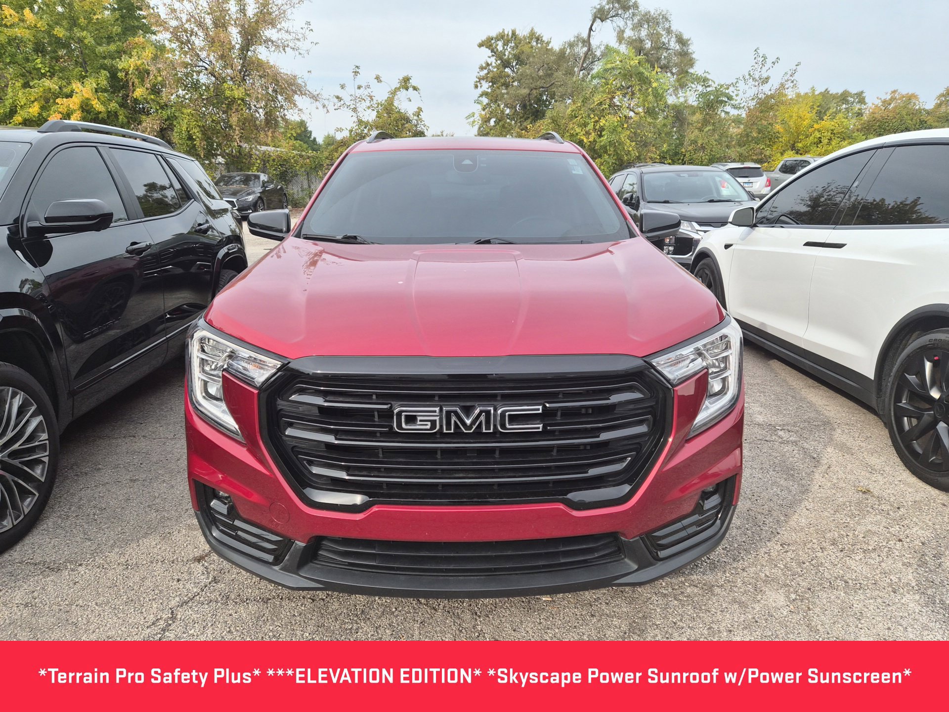 Used 2023 GMC Terrain SLT w/ Elevation Edition AWD/4WD image 2