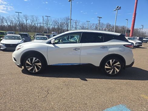 Used 2018 Nissan Murano Platinum image 4