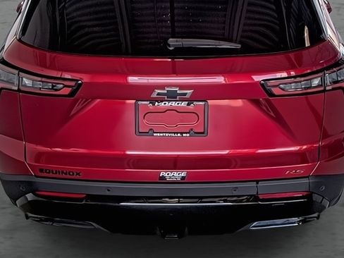 Certified 2026 Chevrolet Equinox RS w/ Safety and Technology Package FWD image 12