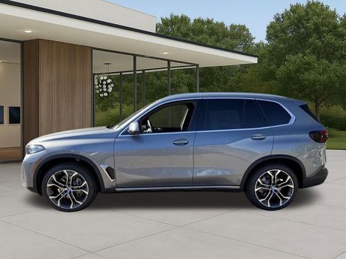 Used 2026 BMW X5 sDrive40i w/ Premium Package RWD image 12