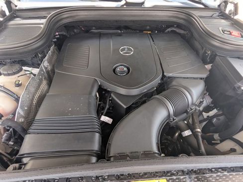 Used 2024 Mercedes-Benz GLE 350 4MATIC image 24