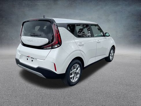 New 2025 Kia Soul LX w/ LX Technology Package image 32