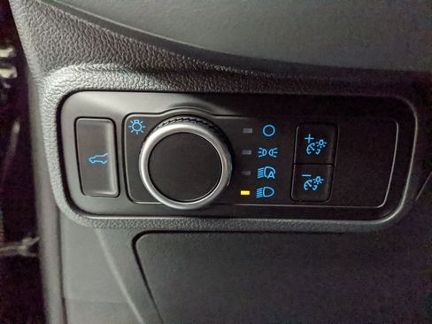 New 2025 Ford Explorer Active image 20