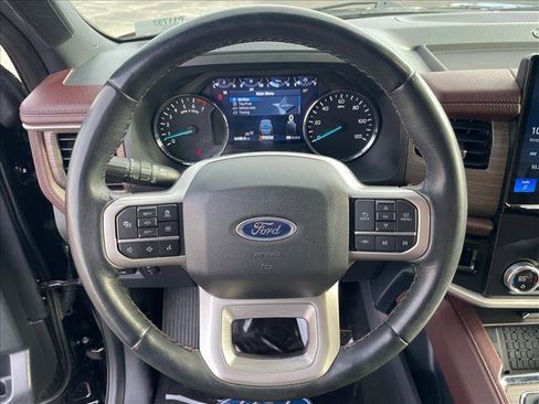 Certified 2024 Ford Expedition Limited image 15