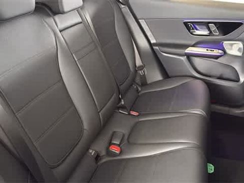 Certified 2026 Mercedes-Benz GLC 300 4MATIC image 34