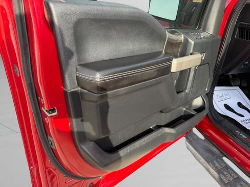 Used 2020 Ford F150 Raptor w/ Equipment Group 802A Luxury image 11