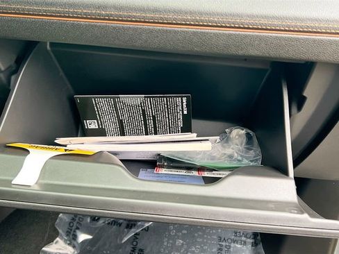 Used 2025 GMC Sierra 1500 AT4 w/ AT4 Premium Package image 30