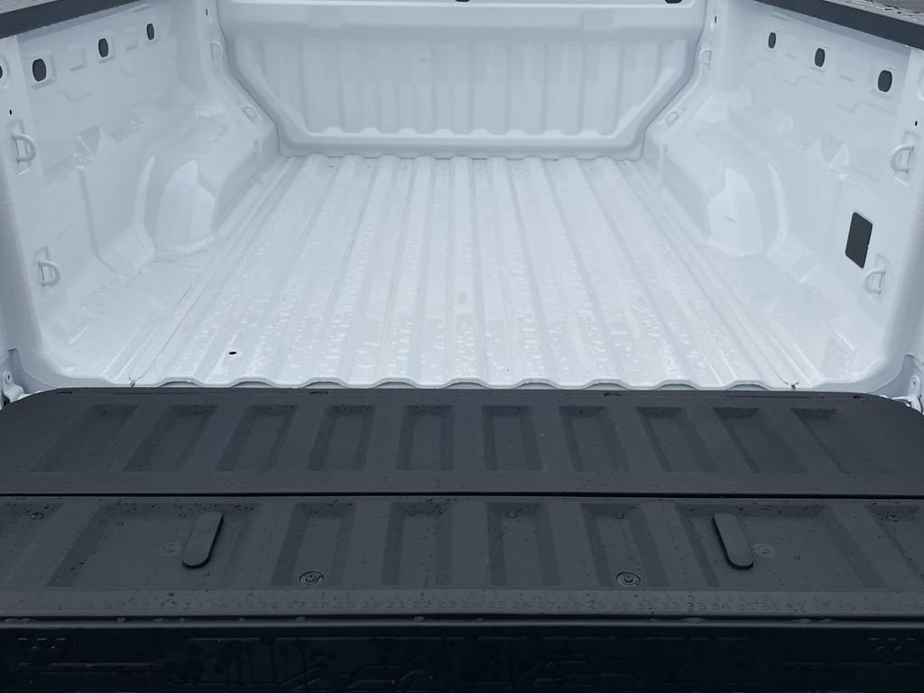 New 2026 Chevrolet Colorado Trail Boss AWD/4WD image 12