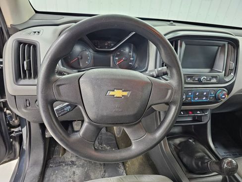 Used 2018 Chevrolet Colorado W/T image 20