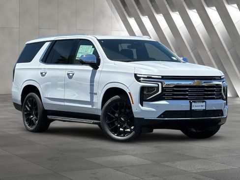 New 2026 Chevrolet Tahoe Premier w/ Sun And Tow Package AWD/4WD image 2