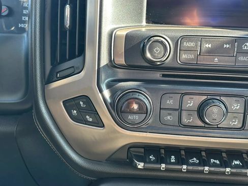 Used 2018 GMC Sierra 1500 Denali AWD/4WD image 27