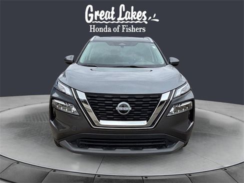 Used 2023 Nissan Rogue SV w/ SV Premium B Package image 8