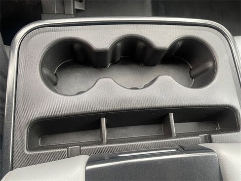 Used 2017 Chevrolet Silverado 3500 W/T image 22