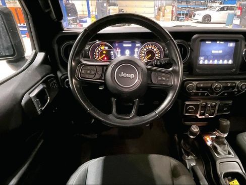 Used 2021 Jeep Wrangler Unlimited Sport AWD/4WD image 5