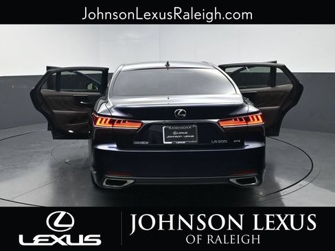 Used 2018 Lexus LS 500 AWD w/ Interior Upgrade Package image 35