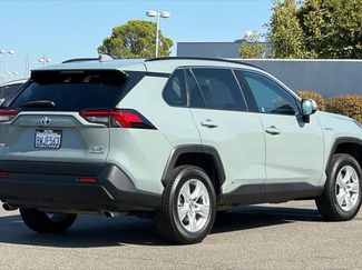 Certified 2020 Toyota RAV4 XLE w/ Convenience Package AWD/4WD video 2