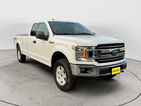 Used 2018 Ford F150 XLT w/ Heavy-Duty Payload Package AWD/4WD image 3