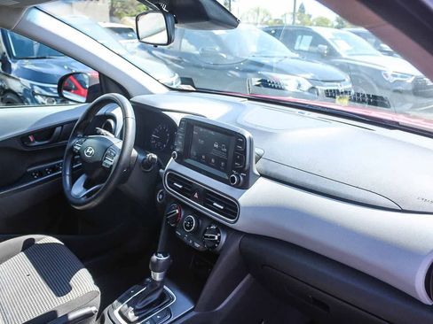 Used 2021 Hyundai Kona SEL FWD image 22