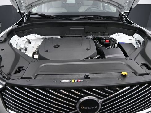 New 2026 Volvo XC90 B6 Ultra image 40