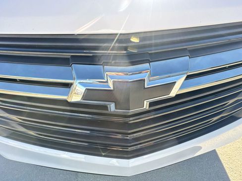 Used 2024 Chevrolet Equinox LS w/ LS Convenience Package image 30