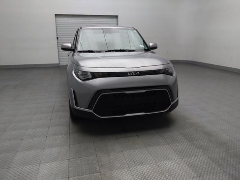 Used 2025 Kia Soul LX FWD image 14