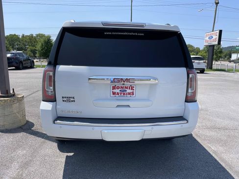 Used 2019 GMC Yukon Denali w/ Denali Ultimate Package AWD/4WD image 5