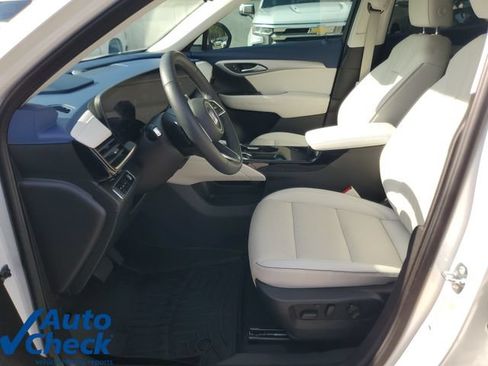 Used 2024 Buick Envision Avenir AWD/4WD image 18