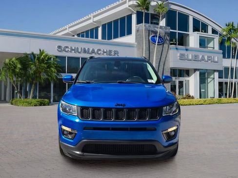 Used 2021 Jeep Compass Latitude FWD image 2