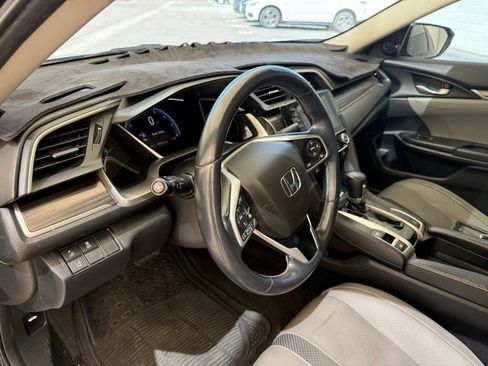 Used 2019 Honda Civic EX-L image 11